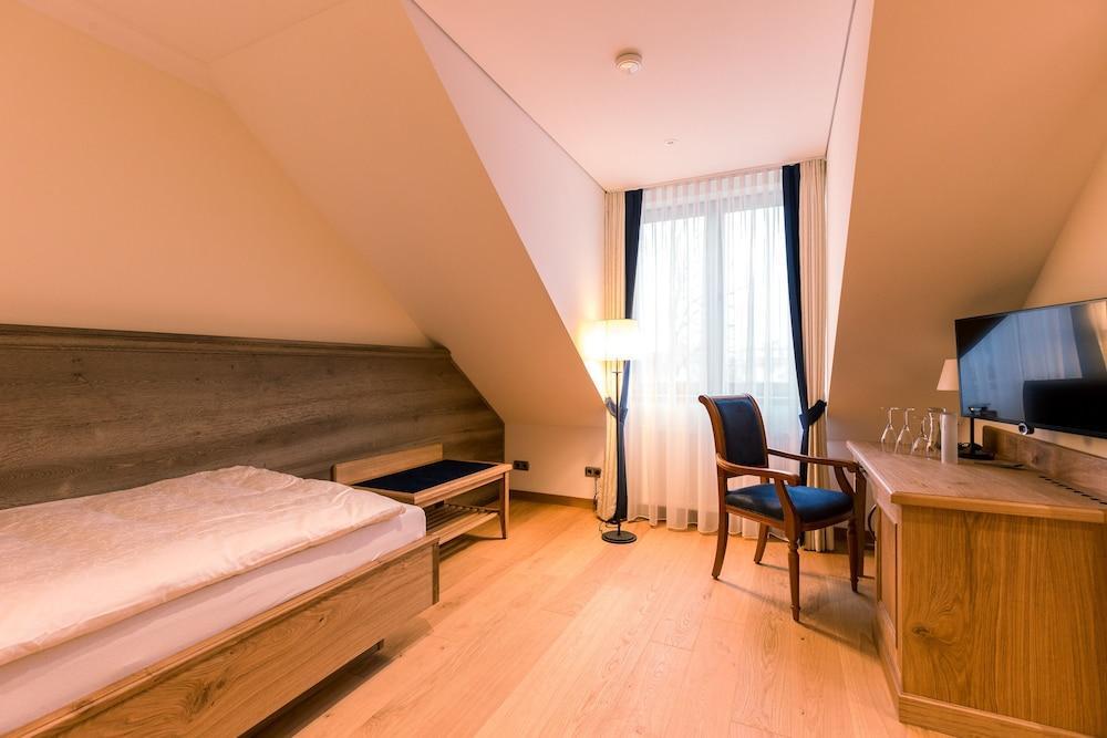 Hotel&gaststätte Zum Erdinger Weißbräu 3* München