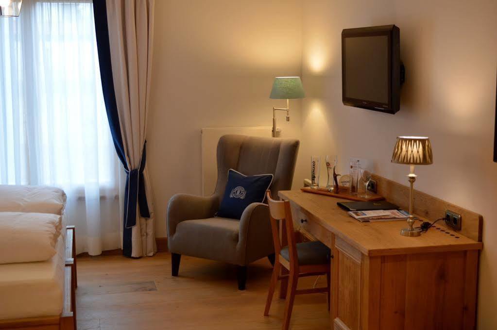 Hotel Hotel&gaststätte Zum Erdinger Weißbräu