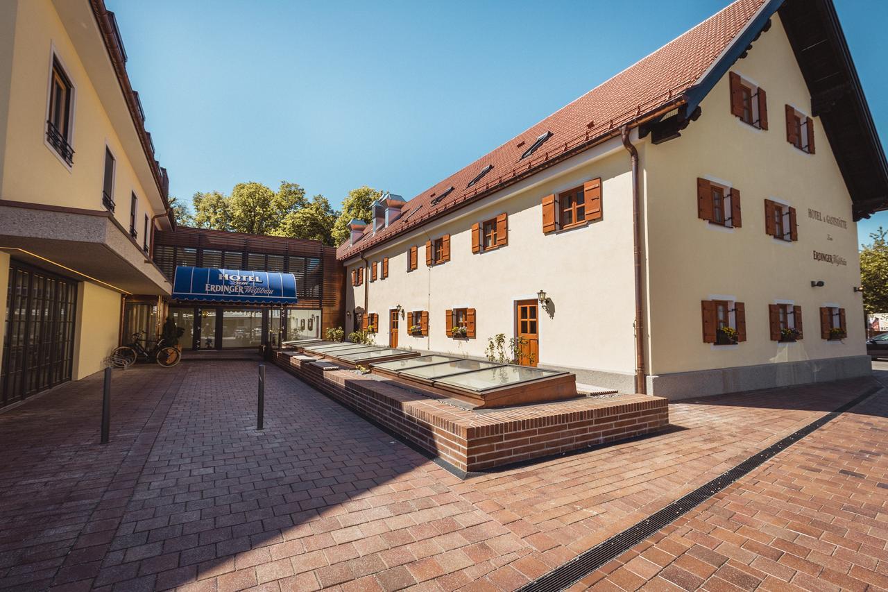 Hotel Hotel&gaststätte Zum Erdinger Weißbräu
